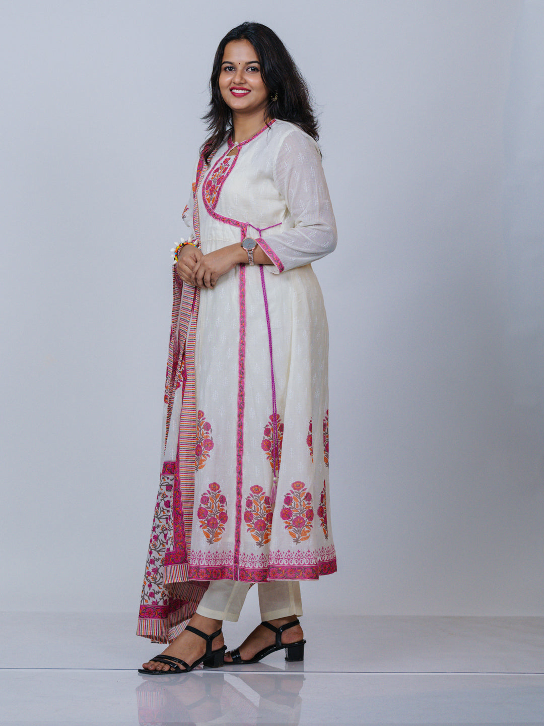 Off-White Mul Cotton Suit Set